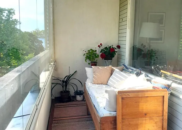 Peaceful Apartment On Sofiankatu Turku Center