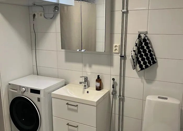 Quality Dreams - Modern Two-Room Apartment - Private Parking